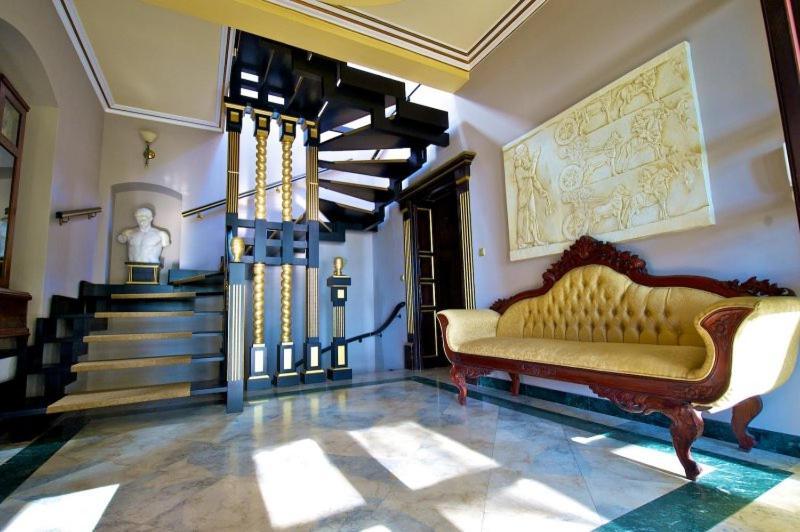 Palac W Malkowie Warta エクステリア 写真